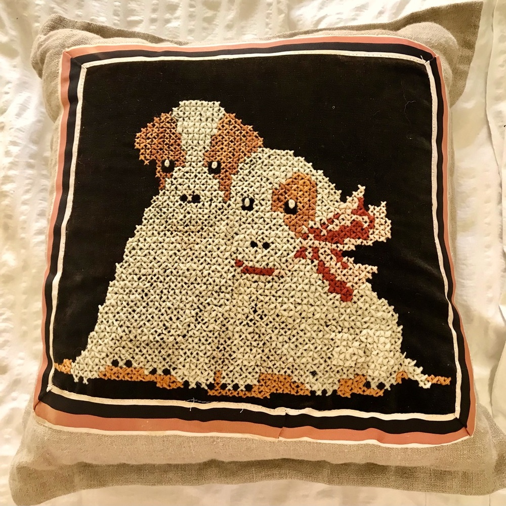 Crosstitch dog decor pillow, repurposed like new, 2 dogs velvet & linen Handmade